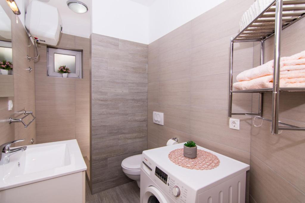 Apartman Sun Solin Apartment Exterior photo