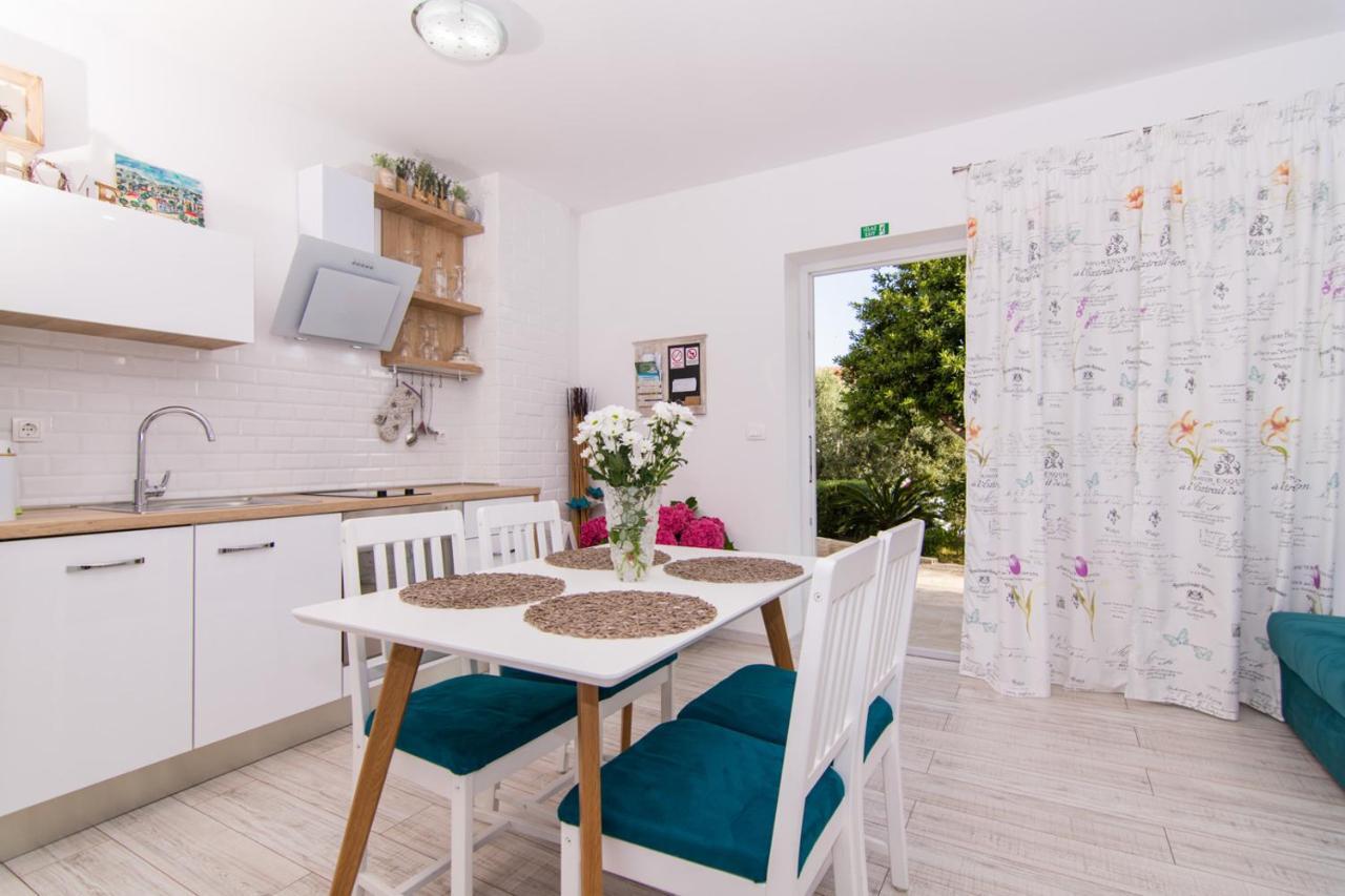 Apartman Sun Solin Apartment Exterior photo